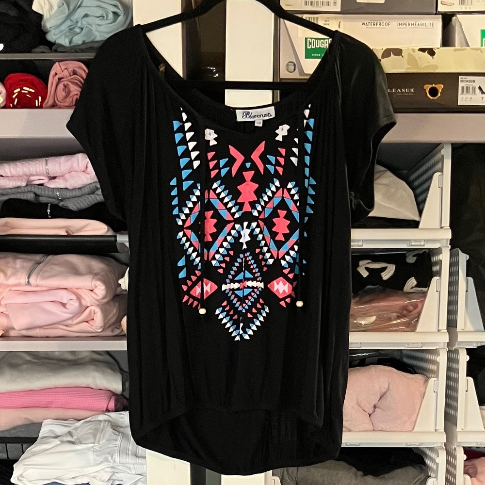Bluecrush Black Flowy Short Sleeve Top/Indigenous Type Design